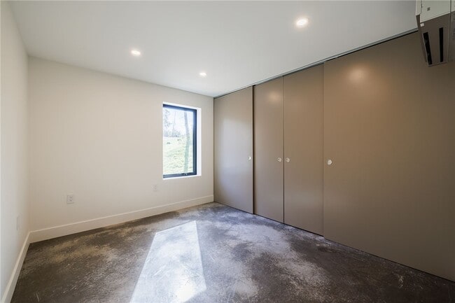 Building Photo - 2989 Ryder Rd