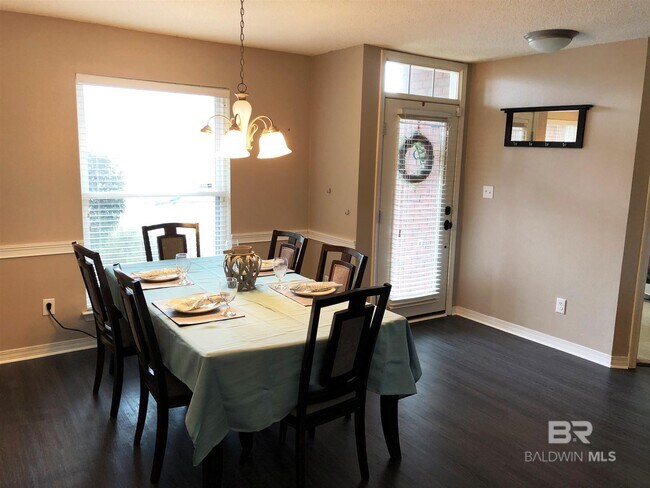 Building Photo - 17111 Magellan Blvd