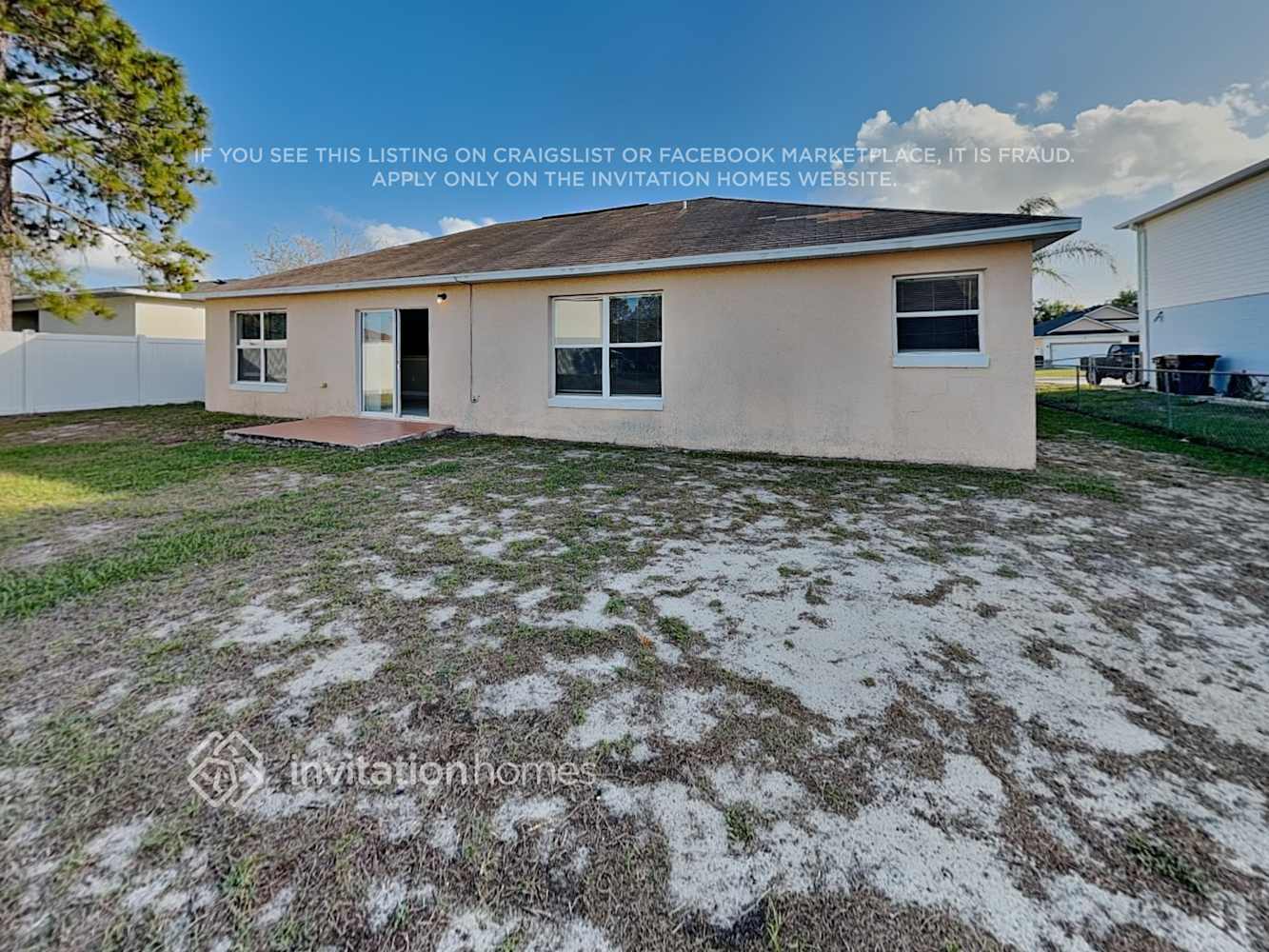 Building Photo - 530 Peace Dr