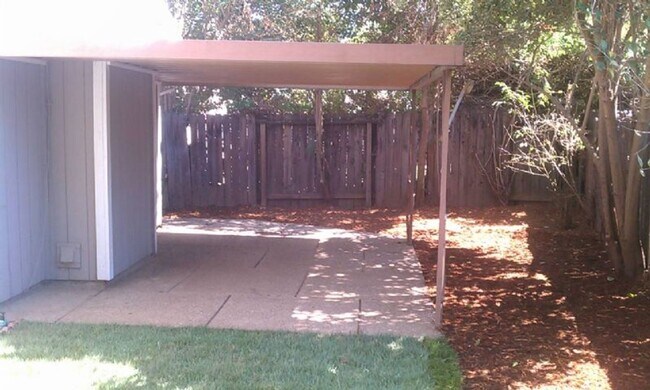 Building Photo - Nice 3 bed, 2 bath home in Rancho Cordova