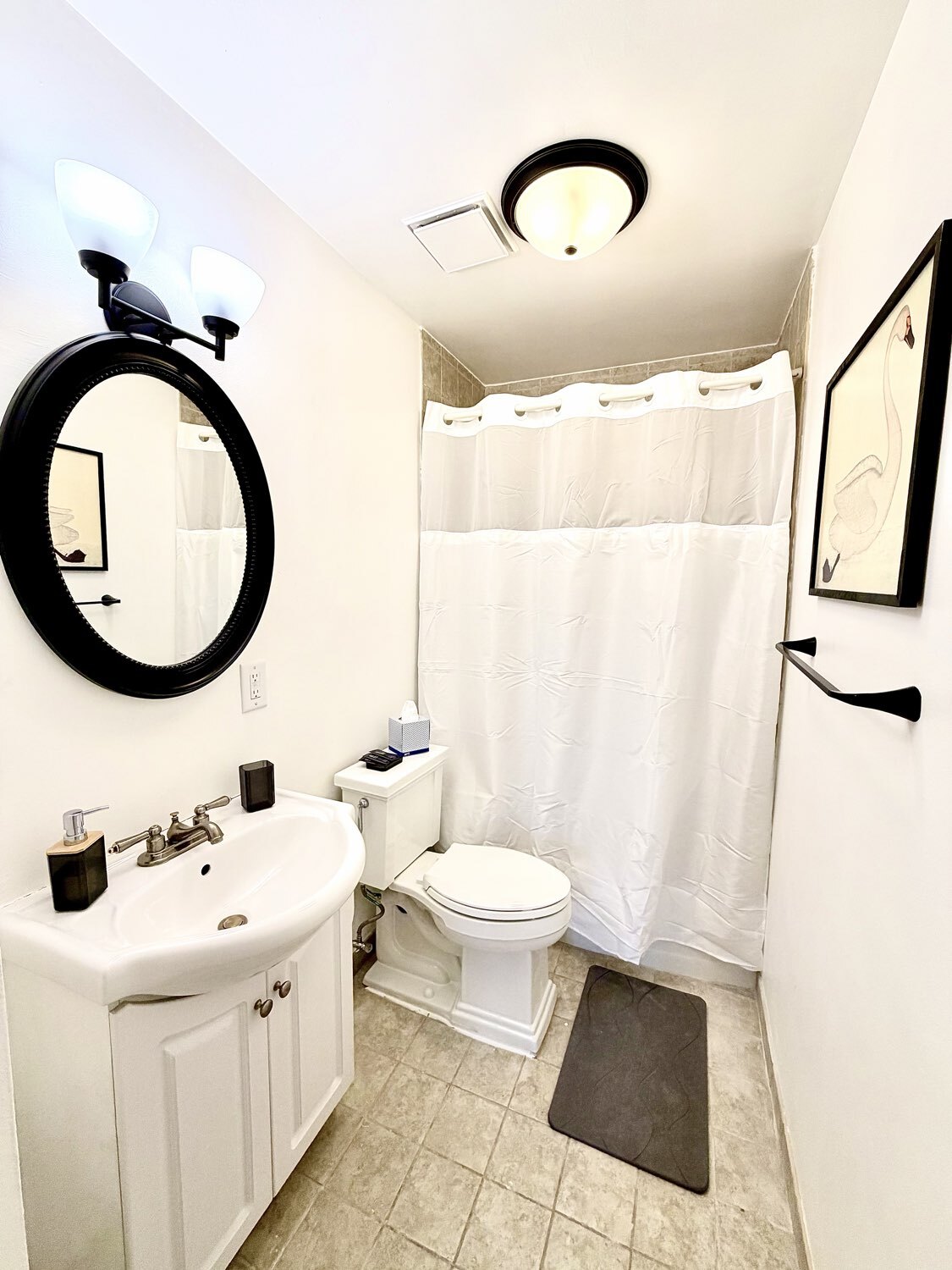 Building Photo - 619 N 8th St