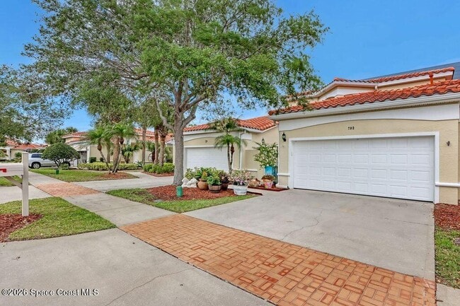 Building Photo - 792 Bayside Dr