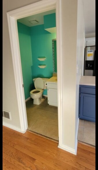 Building Photo - 210 Old Hershey Rd