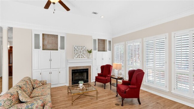Building Photo - 4728 Stonebriar Cir