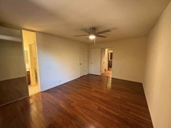 Building Photo - 2909 Cutler Ave NE