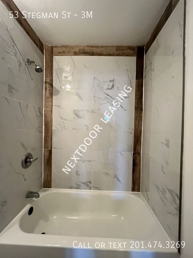 Building Photo - 53 Stegman St