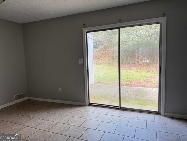 Building Photo - 167 Citation Ct