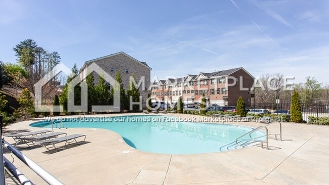 Building Photo - 3005 Westpoint Cir