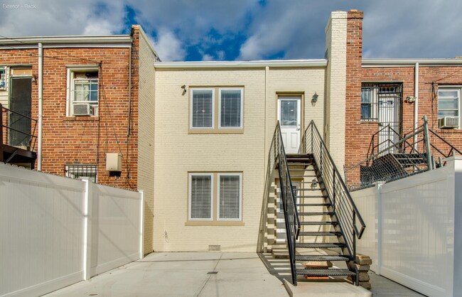 Building Photo - The Melany Condominums