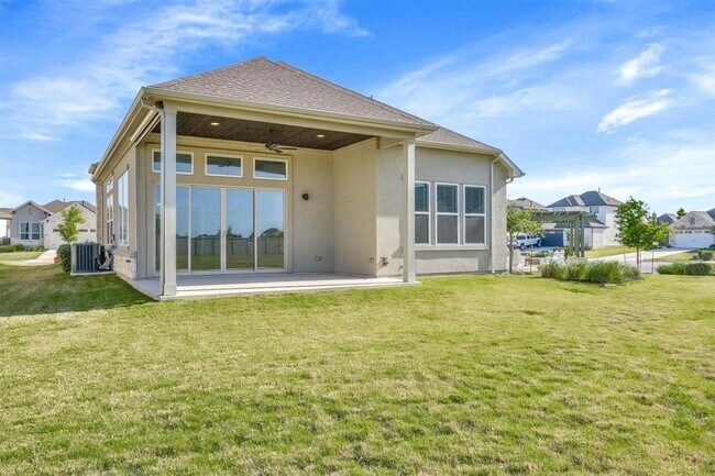 Building Photo - 505 Faith Dr
