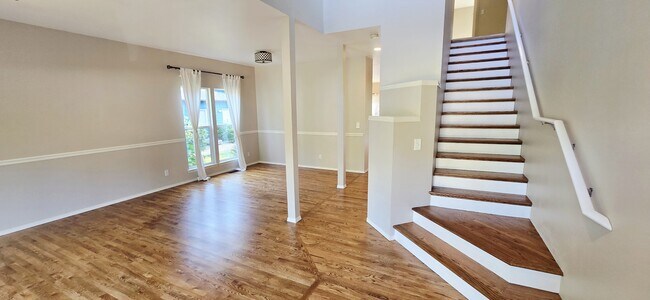 Building Photo - 23580 Brixton Pl