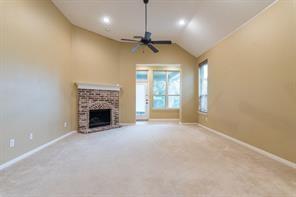 Building Photo - 6408 Canyon Crest Dr