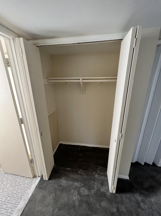 Building Photo - 7208 Donnell Pl