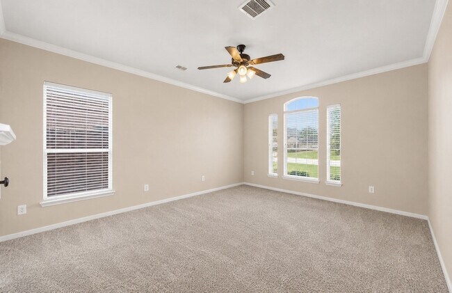 Building Photo - 3821 Houston Lake Dr