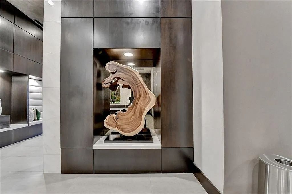 Building Photo - 855 Peachtree St NE