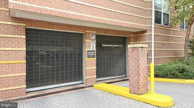 Building Photo - 9480 Virginia Center Blvd