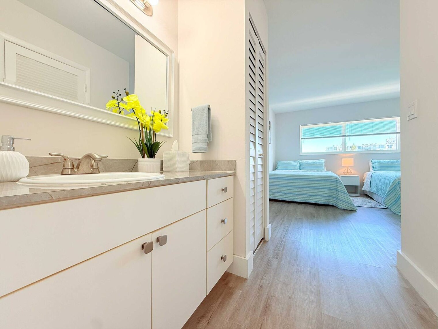 Building Photo - 3626 NE 168th St