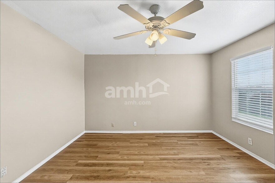 Building Photo - 723 Rodeo Ranch