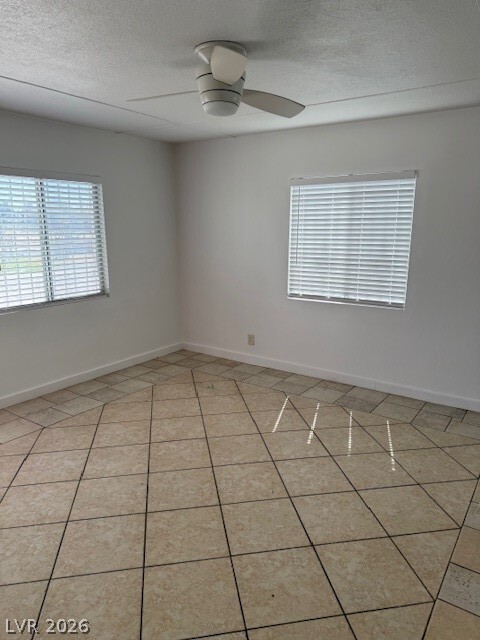 Building Photo - 2215 Daley St