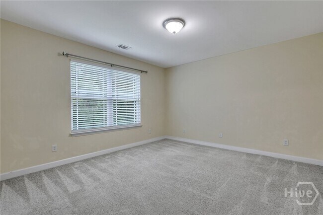 Building Photo - 130 Magnolia Dr