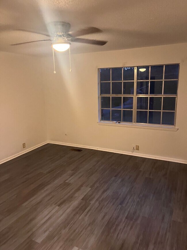 Building Photo - 3653 Shirl Jo Ln