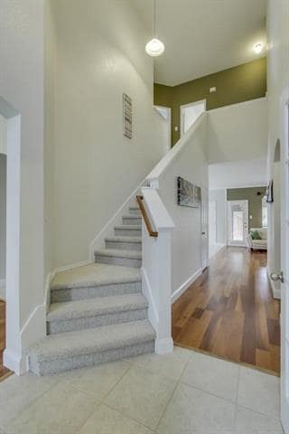 Building Photo - 1322 Dove Brook Dr