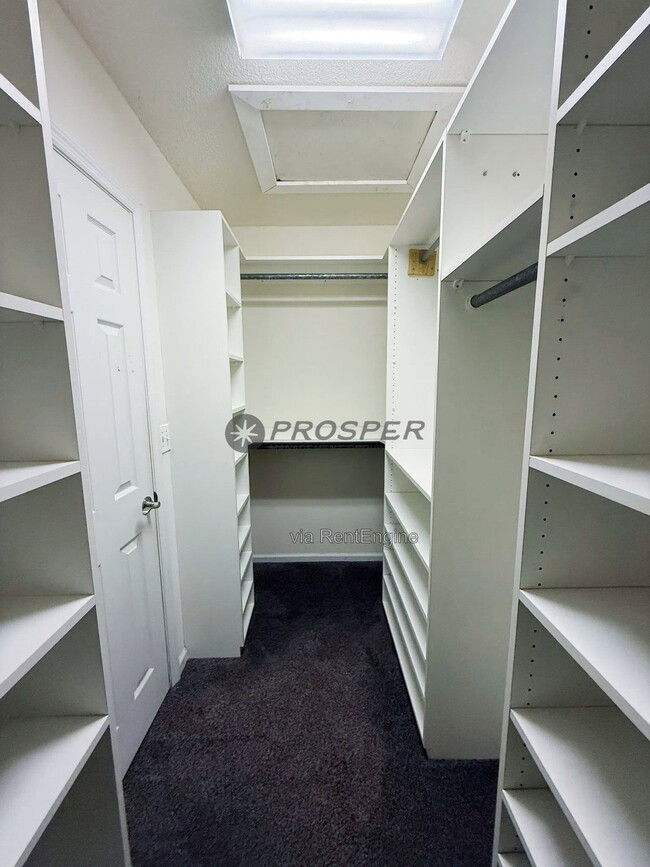 Building Photo - 578 Carters Grove Rd