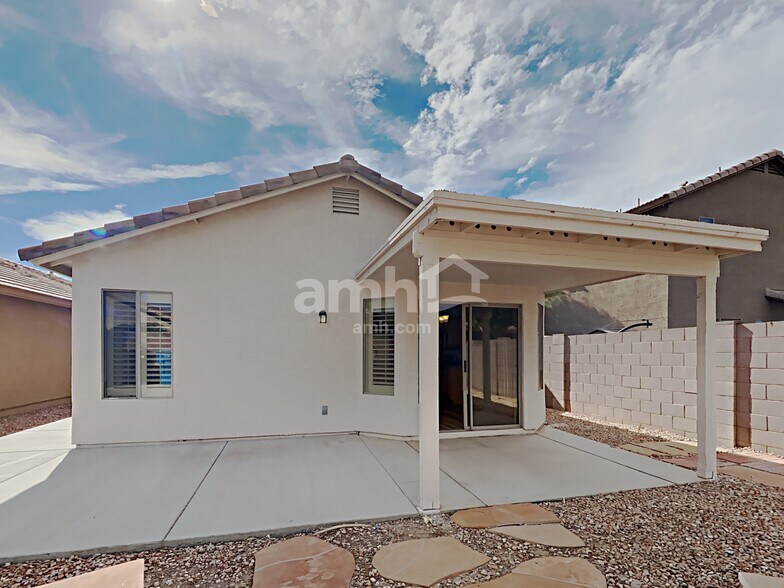 Building Photo - 4722 E Silverwood Dr