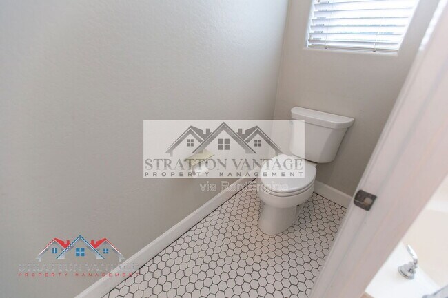 Building Photo - 20309 E Avenida Del Valle