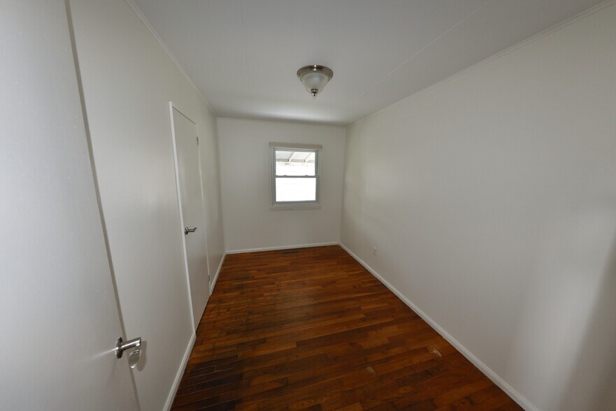 Building Photo - 4129 Winterringer St