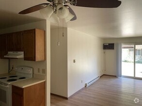 Building Photo - Neat and Updated 2- Bedroom Apartment