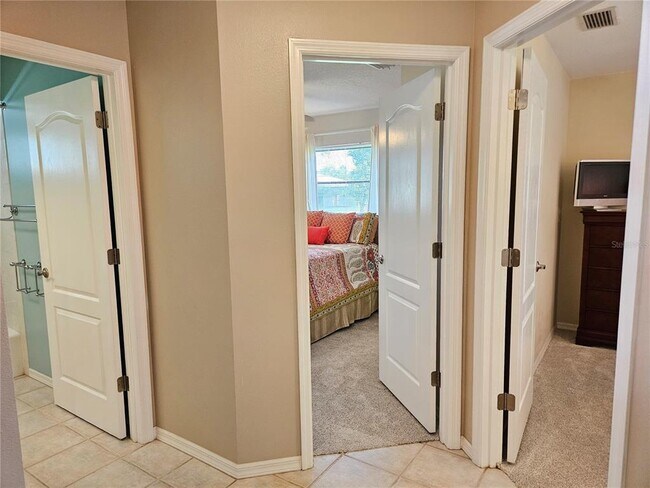 Building Photo - 1180 Palmetto Dr