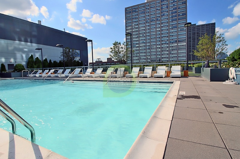 Building Photo - 2152 S Indiana Ave