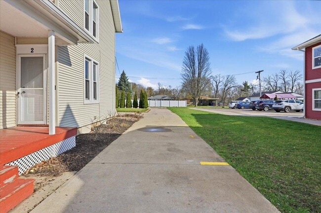 Building Photo - 209 West Main St