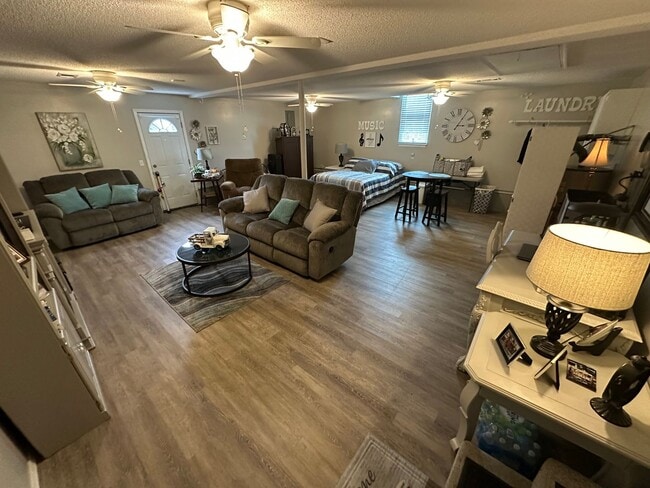 Building Photo - FULLY FURNISHED, SINGLE-FAMILY HOME IN NOR...