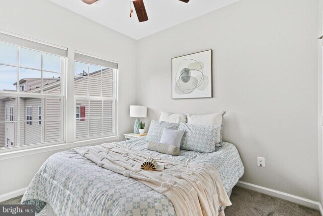 Building Photo - 7610 Golden Slumber Ln
