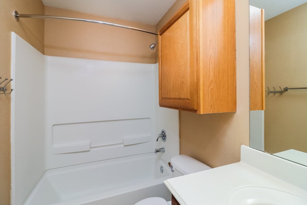 Building Photo - 10009 Quail Glen Dr