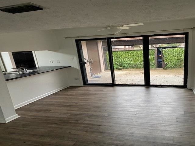 Building Photo - 513 Westwood Dr