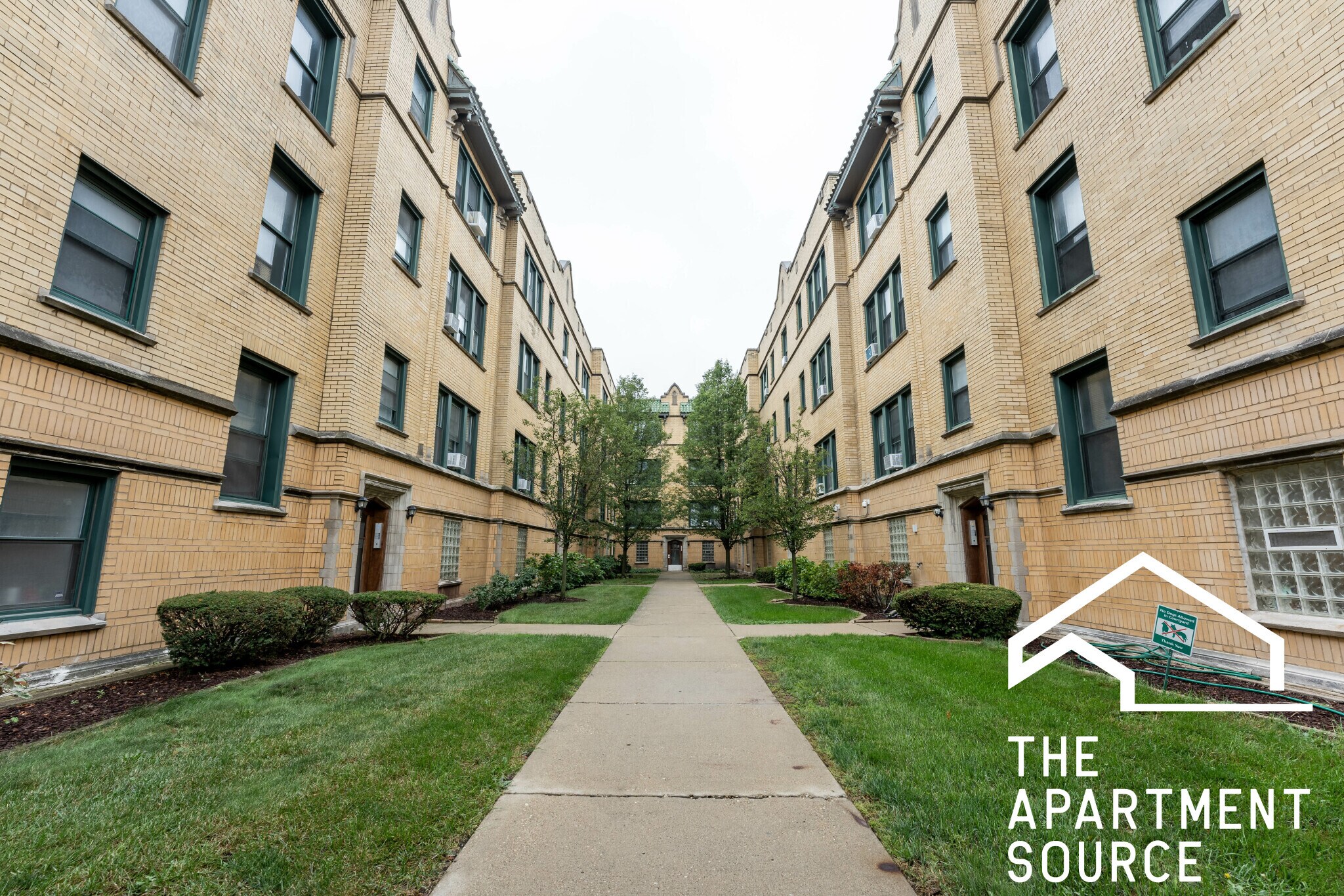 Building Photo - 2333 N Spaulding Ave