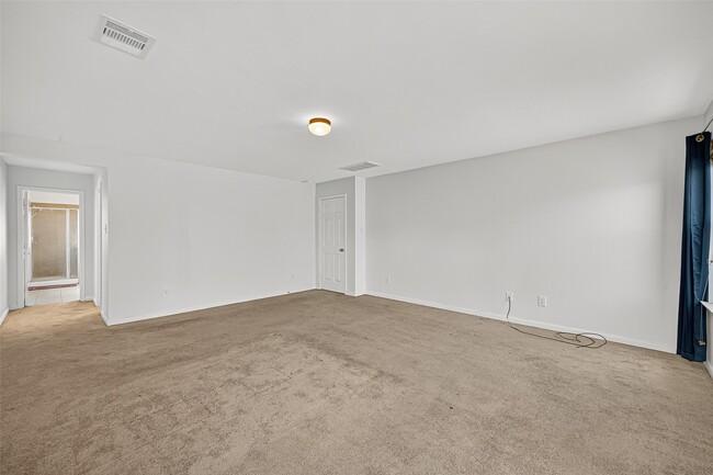 Building Photo - 16547 Lanesborough Dr