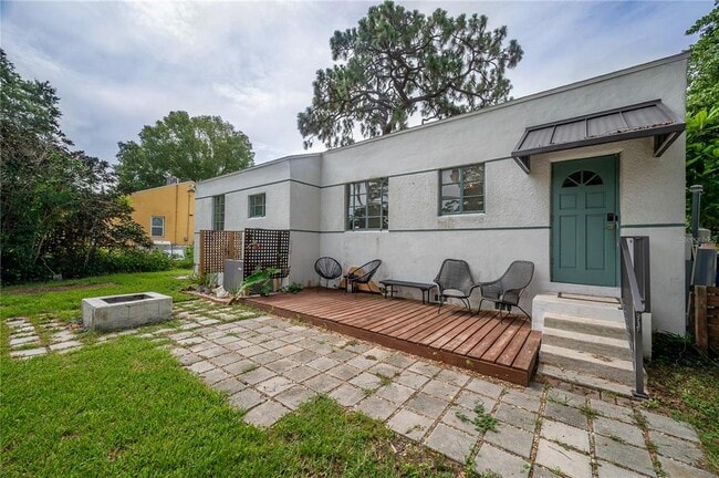 Building Photo - 325 W Rio Vista Ct