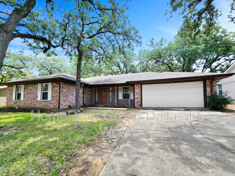 Primary Photo - 6824 Shadydale Dr