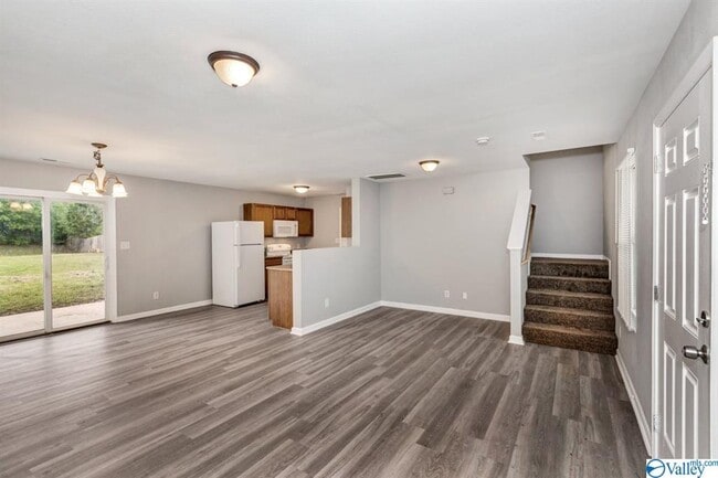 Building Photo - 138 Bayside Ln
