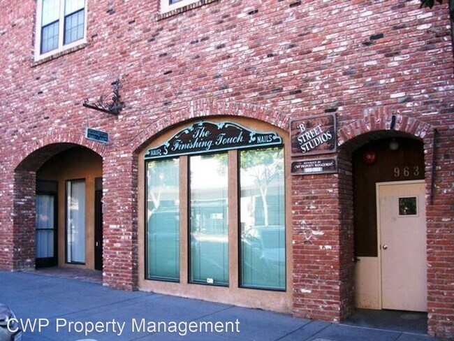 Primary Photo - 971 B St