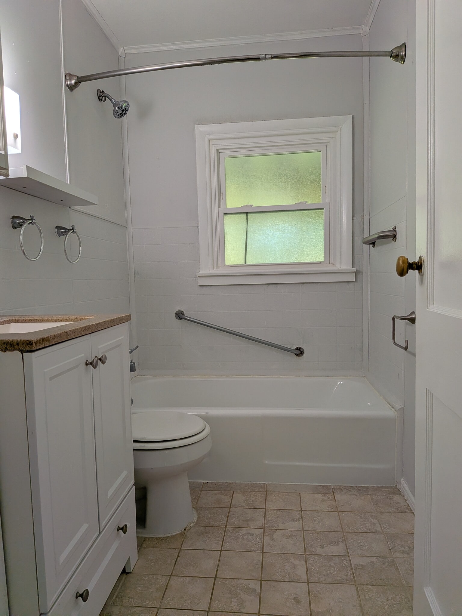 Bathroom - 309 W Main St