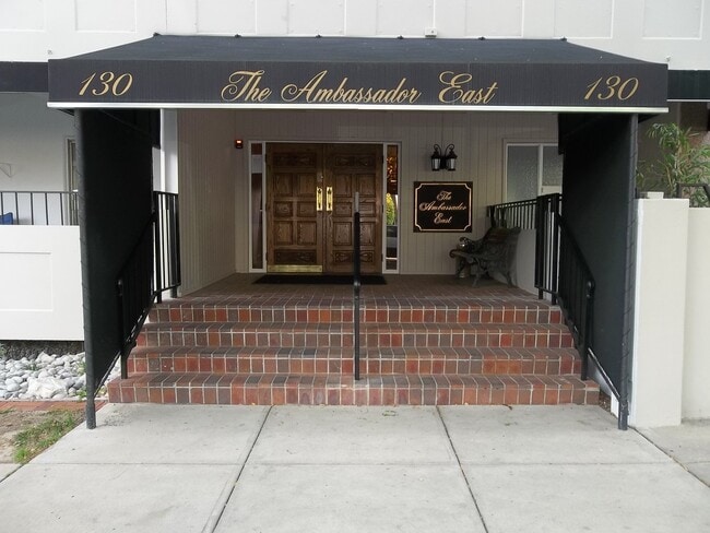 Building Photo - $0 DEPOSIT OPTION. SPACIOUS 12TH-FLOOR 1-B...