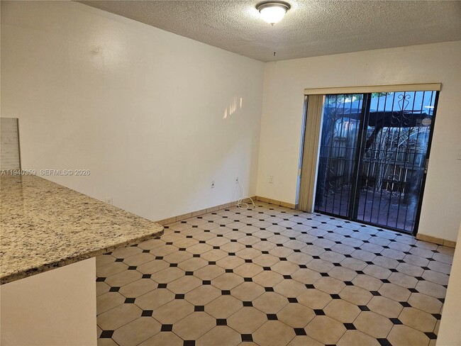 Building Photo - 510 NW 109th Ave