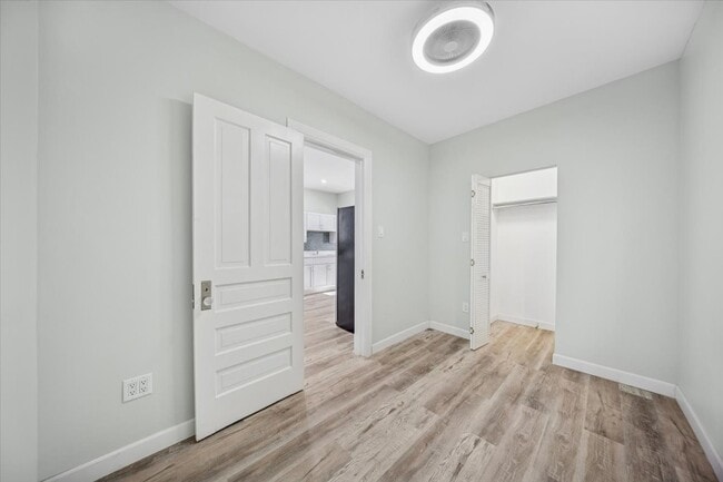 Building Photo - 5049 W 29th Pl