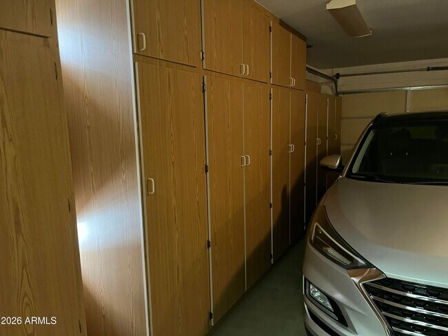 Building Photo - 24521 S Rocky Brook Dr