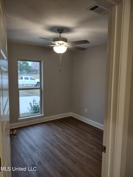 Building Photo - 620 Westfield Dr